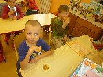 Narozeninové dobroty2 1.B 2014/15