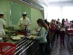 o přestávce, v jídelně 4.A 2009/10