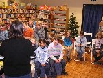 V knihovně v předvánoční čas 3.B 2011/12