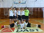 Kralování pod basketbalovými koši pokračuje